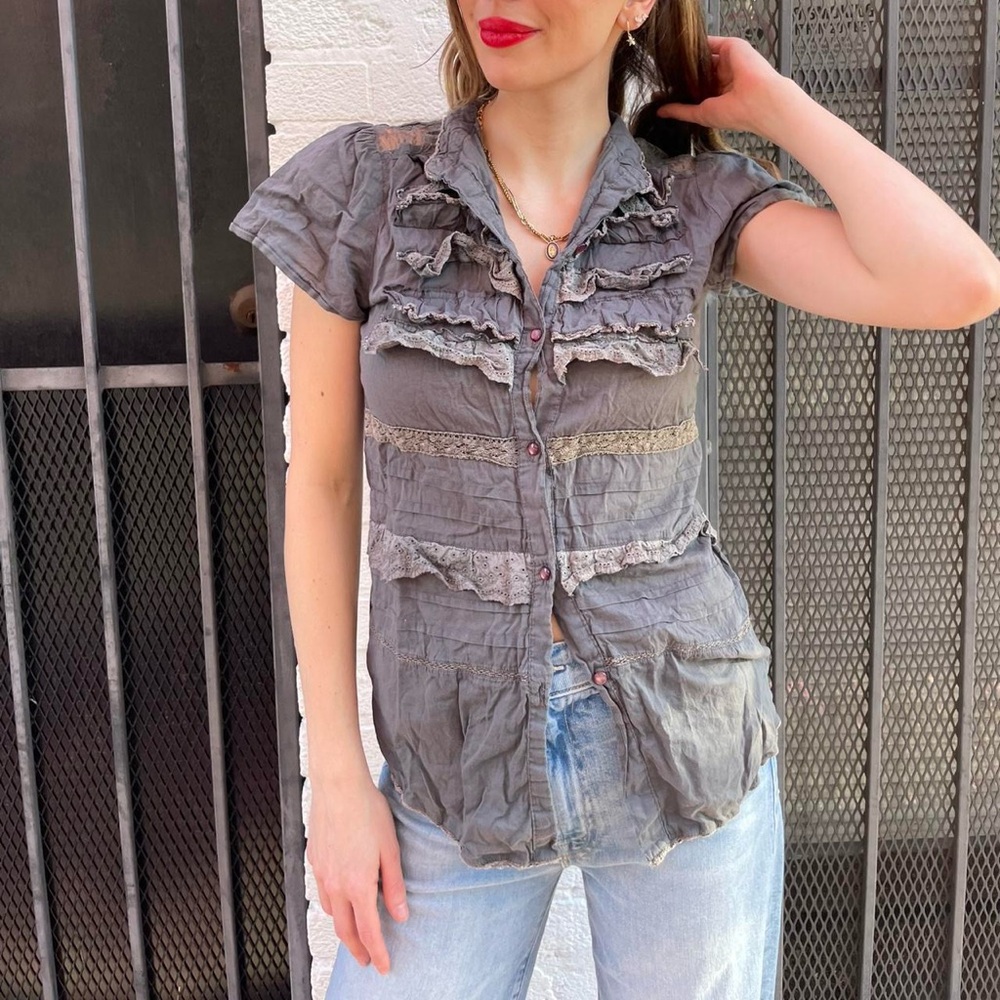 Y2k Grey Kimchi Blue blouse with ruffles and lace details sz m